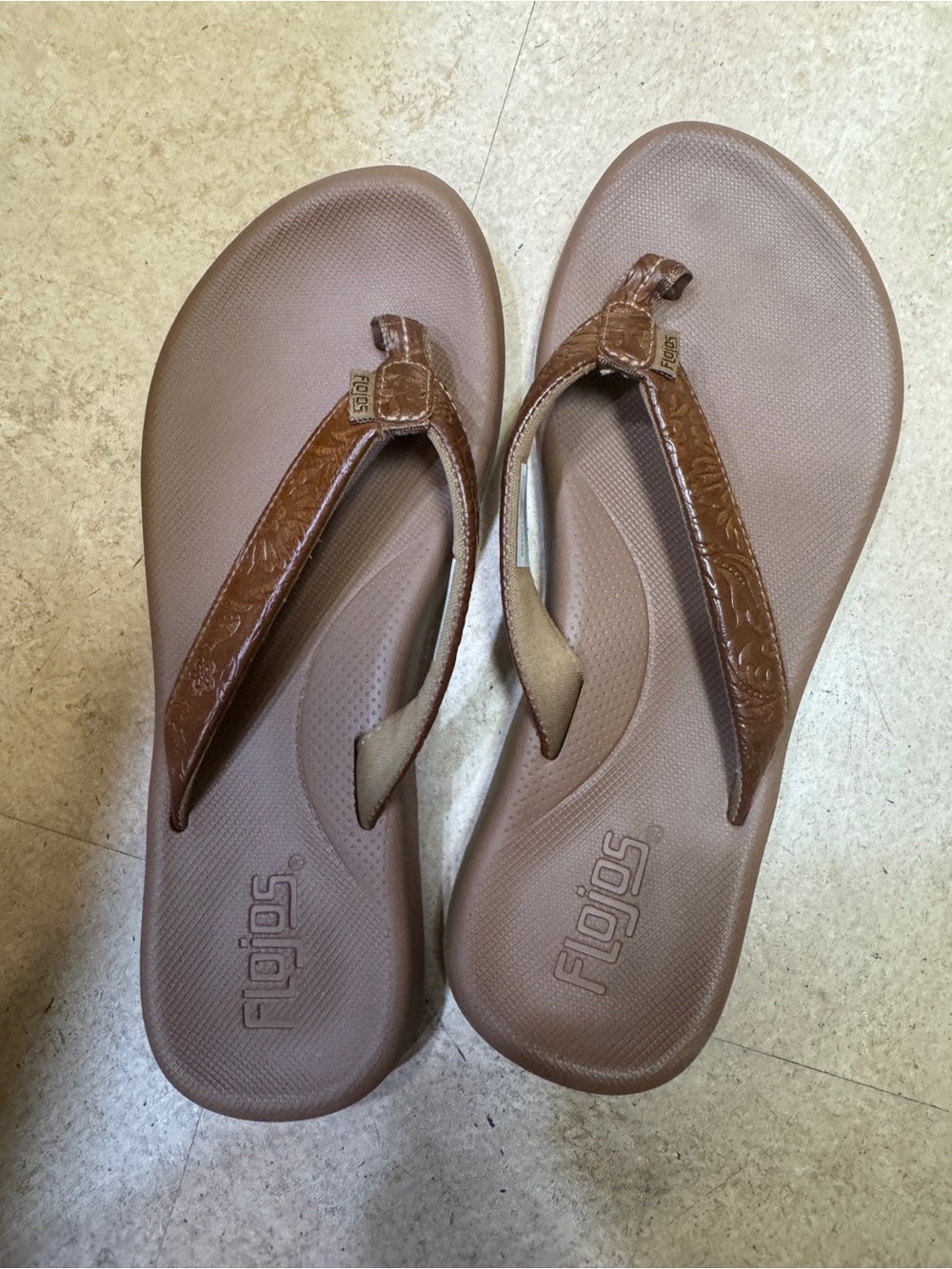 Flojos size 7